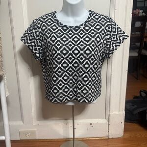 Aqua Black and White Diamond Pattern Crop Top